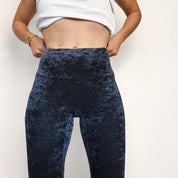 Legging velours noir taille haute respirant porté UJO