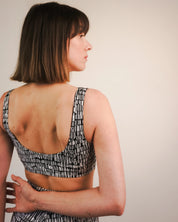 Brassière dos nu motif rétro en lycra recyclé fabriquée en France