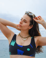 Brassière de sport motif rétro noir géométrique