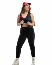 Look sportif et élégant avec le legging velours côtelé noir UJO pour femme ronde