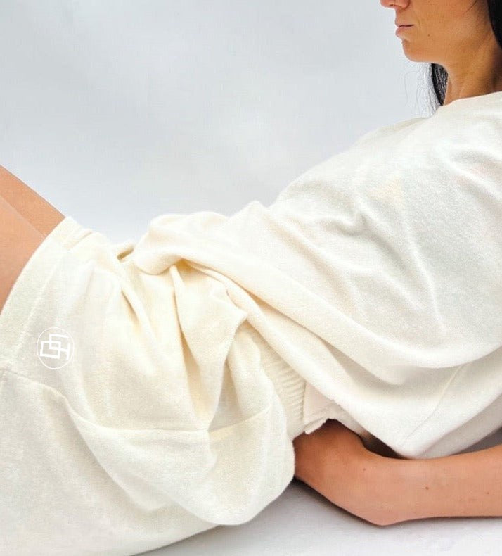 short en éponge écru coton léger pour femme UJO
